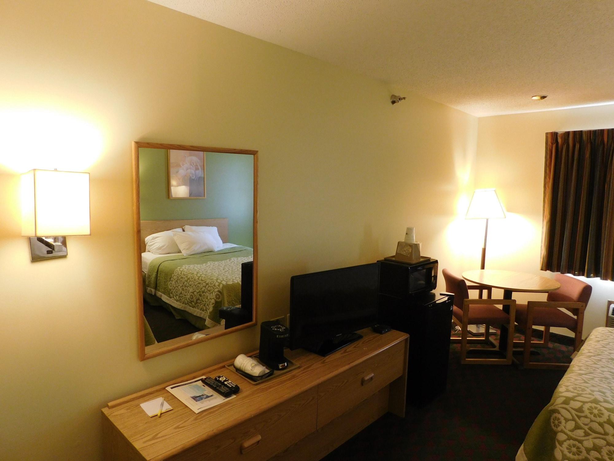 Days Inn By Wyndham Lexington Ne Zewnętrze zdjęcie