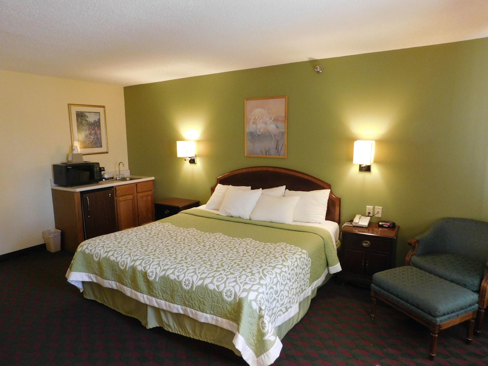 Days Inn By Wyndham Lexington Ne Zewnętrze zdjęcie